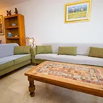 아파트 Marina Real 232 *